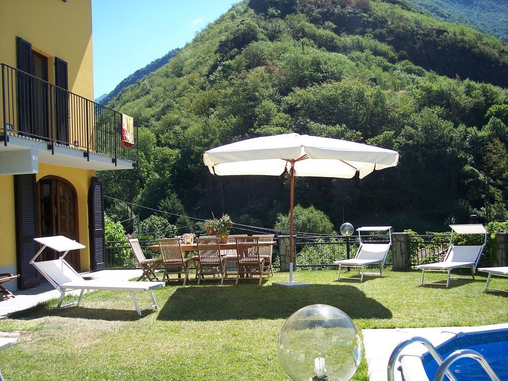 Villa Mimosa Colico Ruang foto