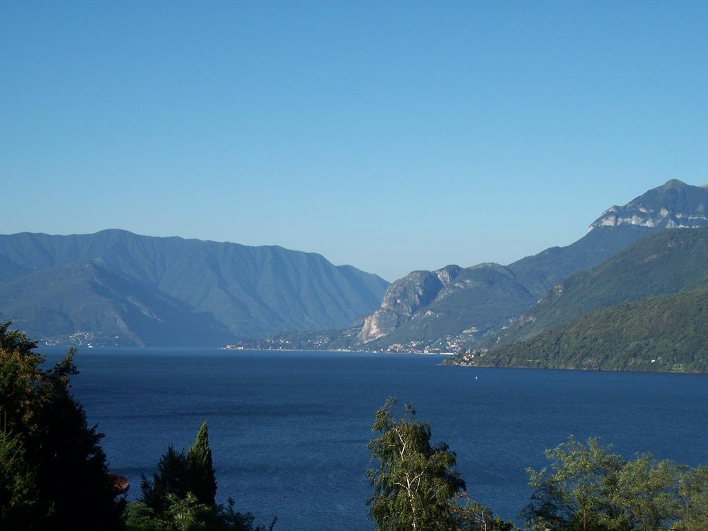 Villa Mimosa Colico Ruang foto